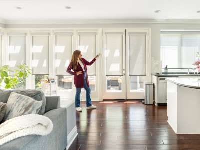 MOTARISED, ROLLAR SHADES, KITCHEN, WHITE