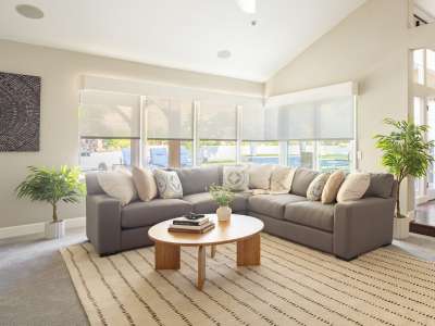 Roller blinds, cordless, light filtering, living room 