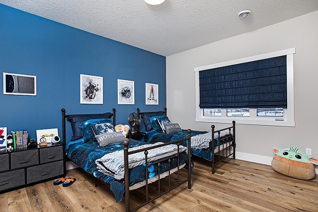 Vadain Roman Shades for Childs Bedroom